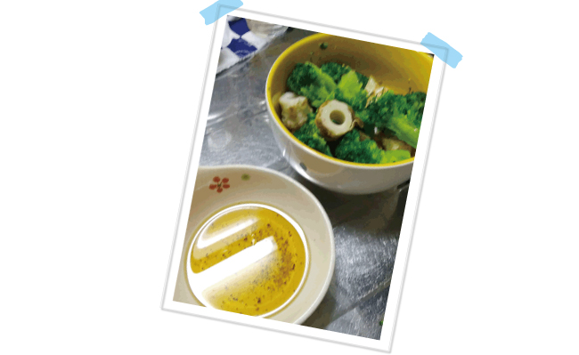 カンタン八芳酢 ピクルス液のリメイク活用法 野菜エキスをドレッシングに再利用 第一弾は パプリカ 編 食宣伝 カンタン八芳酢 ピクルス液のリメイク活用法 野菜エキスをドレッシングに再利用 第一弾は パプリカ 編 食宣伝
